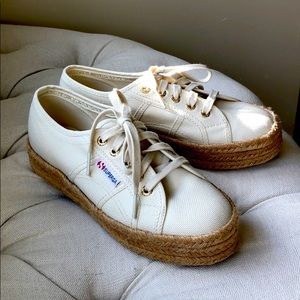 Superga canvas platform tennis shoe